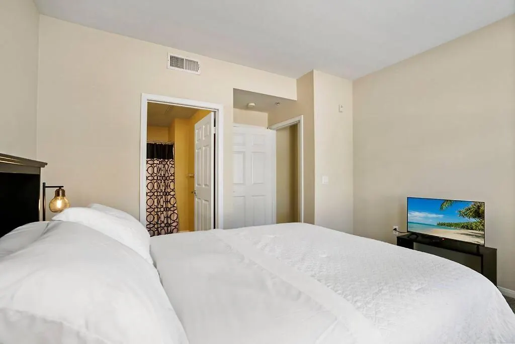Apartment Luxury 2Br/2Ba!5Min To Disney! Angelstadium! Hondacenter. Anaheim
