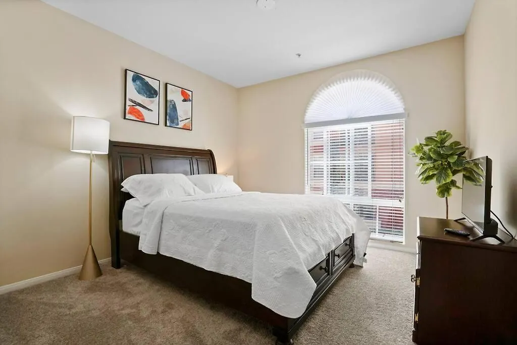 Luxury 2Br/2Ba!5Min To Disney! Angelstadium! Hondacenter. Anaheim 0*,
