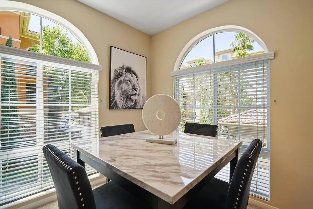 Luxury 2Br/2Ba!5Min To Disney! Angelstadium! Hondacenter. Anaheim 0*,  United States